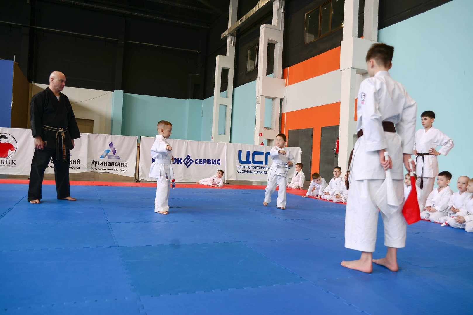 Мини-турнир по ката