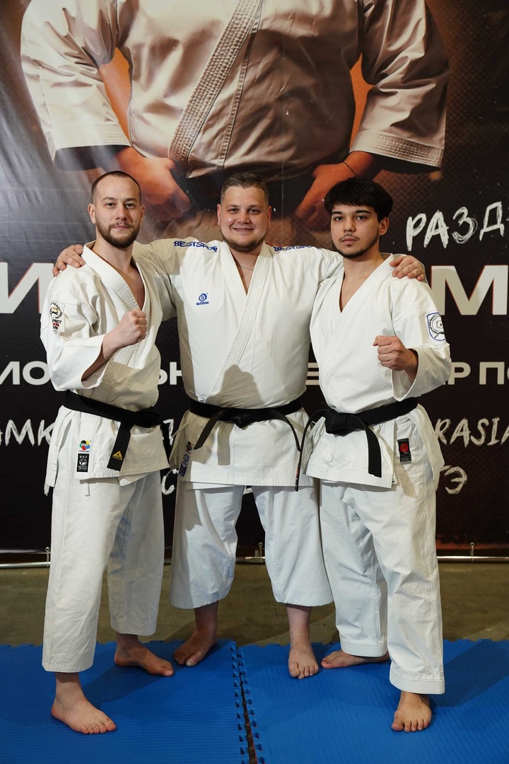 Знакомство с тренерскии составом